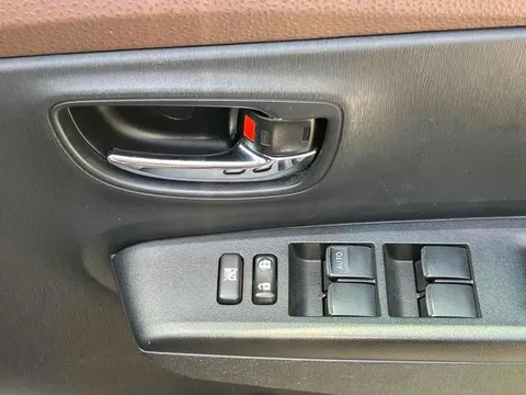 Toyota Yaris (Vitz)