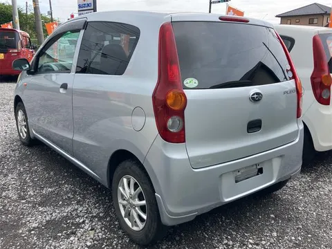 Subaru Pleo