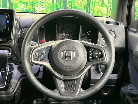 Honda N-WGN Custom