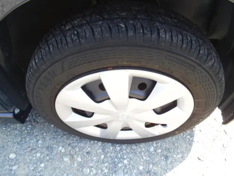 Toyota Pixis Space
