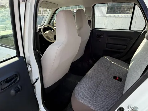 Daihatsu Mira Tocot
