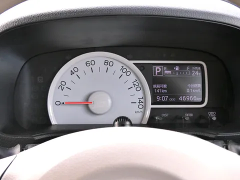 Daihatsu Mira Tocot