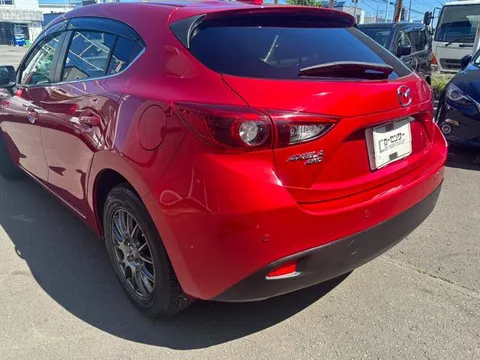 Mazda Axela Sport