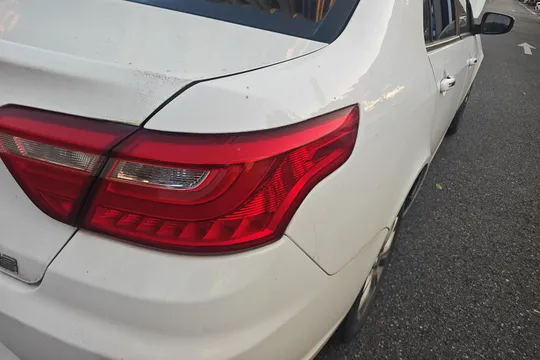 Geely Vision