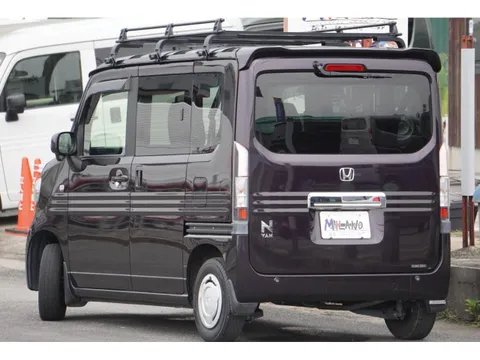 Honda N-VAN Plus Style