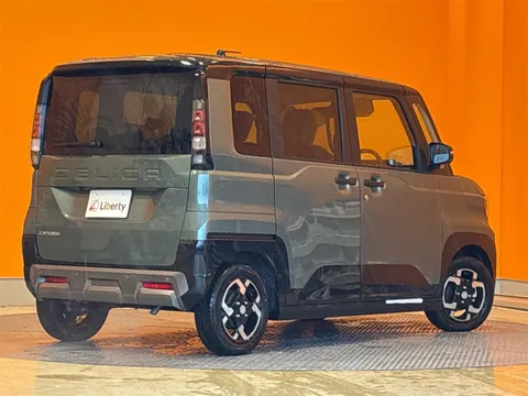 Mitsubishi Delica Mini