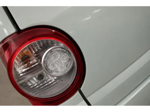 Daihatsu Mira Tocot