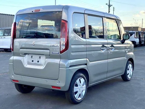 Suzuki Spacia
