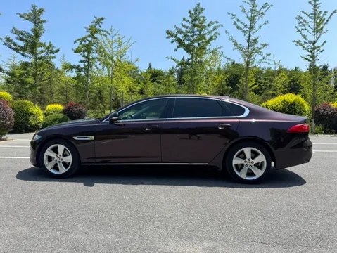 Jaguar XFL