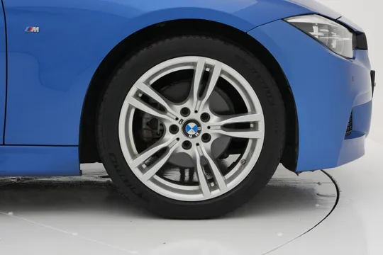 BMW BMW