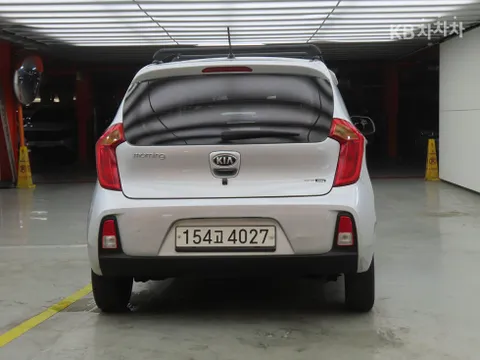 Kia Deluxe