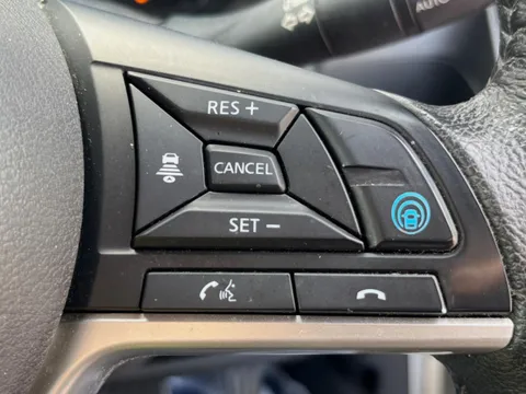 Mitsubishi eK X