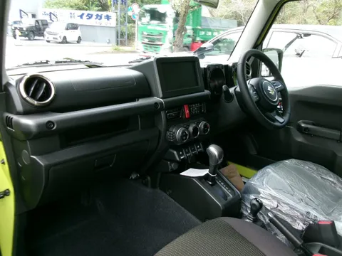 Suzuki Jimny Sierra