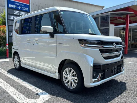 Suzuki Spacia Custom