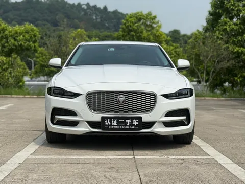 Jaguar XEL