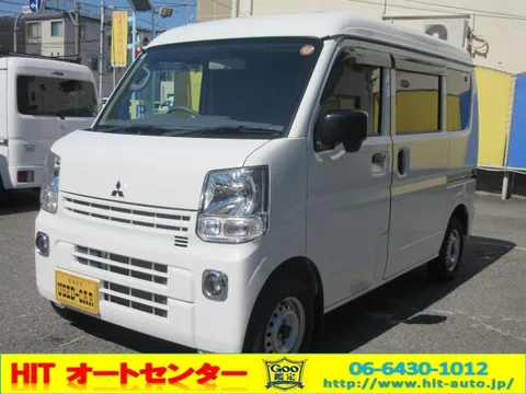 Mitsubishi Minicab Van