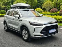 BAIC X7