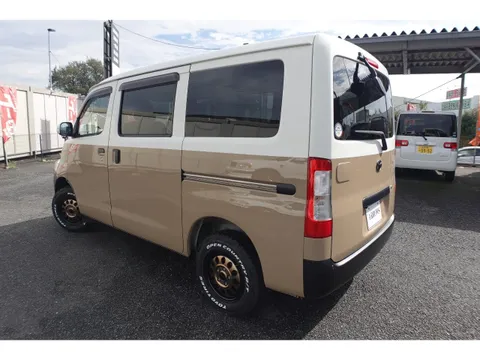 Toyota TownAce Van