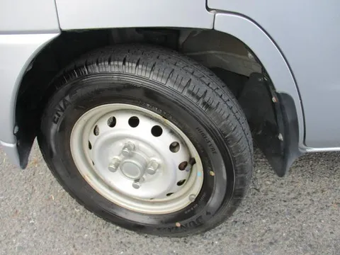 Mitsubishi Minicab Van
