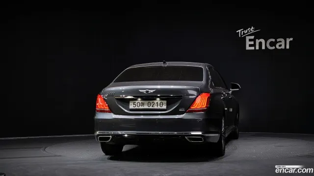 Genesis G90 (EQ900)