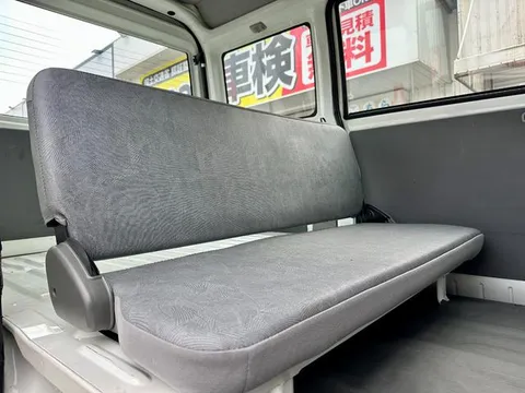 Mitsubishi Minicab Van