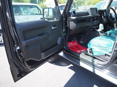 Suzuki Jimny Nomade