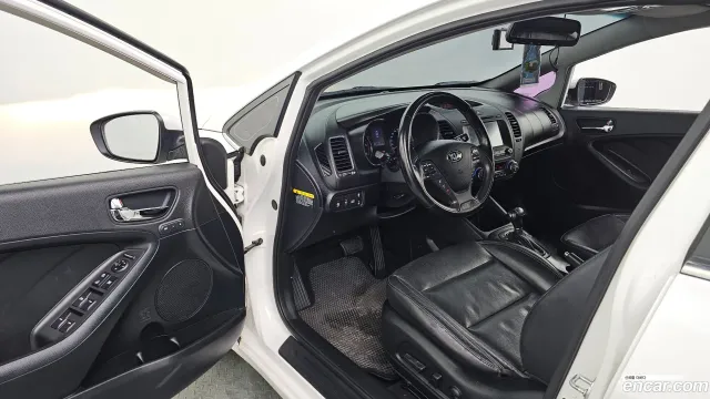 Kia Cerato (K3)