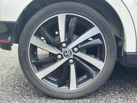 Toyota Pixis Joy