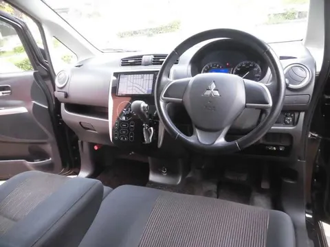 Mitsubishi eK Custom