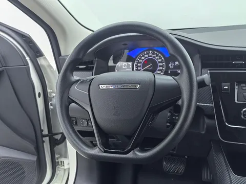 Venucia D60