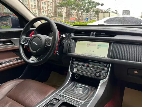 Jaguar XFL
