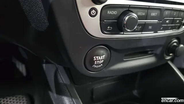 Renault SM3