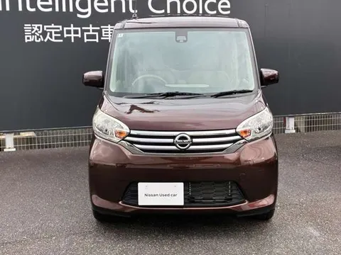 Nissan Dayz Roox