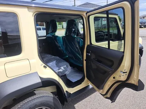 Suzuki Jimny Nomade