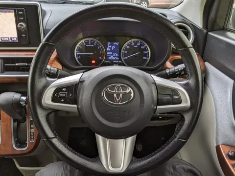 Toyota Pixis Joy
