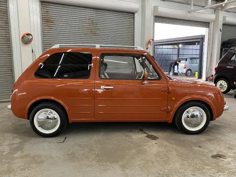 Nissan Pao