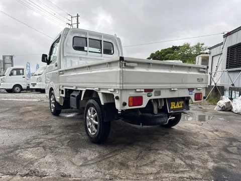 Suzuki Carry Track