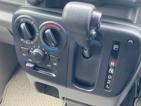 Nissan Clipper