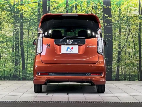 Honda N-WGN Custom
