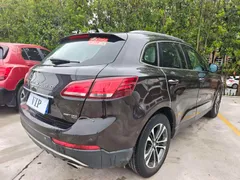 Borgward BX7