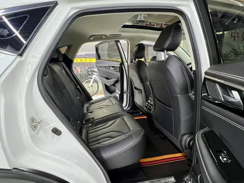 Changan CS85