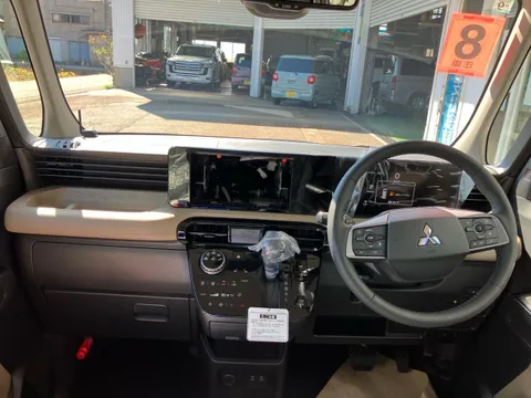 Mitsubishi Delica Mini