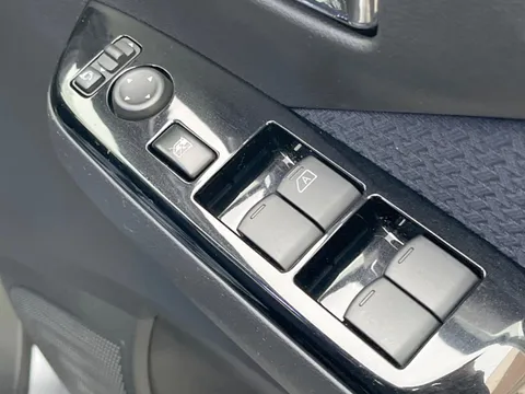 Mitsubishi eK X