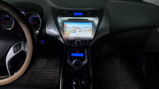 Hyundai Elantra (Avante)