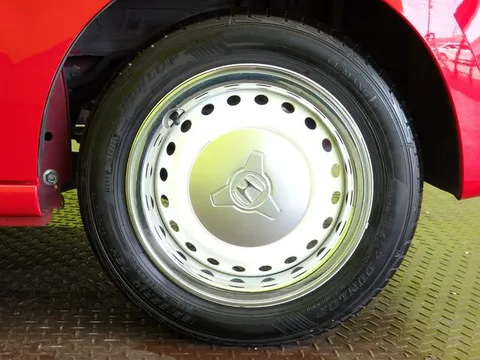 Honda N-BOX Slash