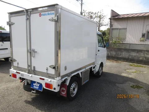 Nissan Clipper Truck