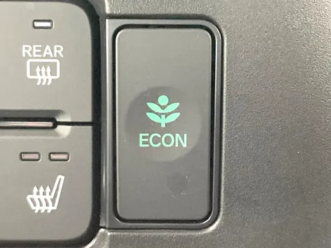 Honda N-BOX Joy