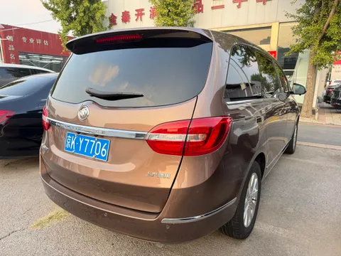 Buick GL8