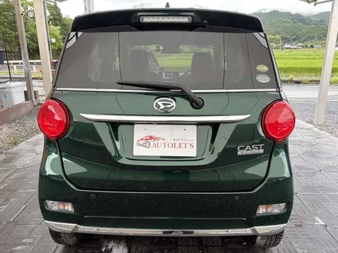 Daihatsu Cast