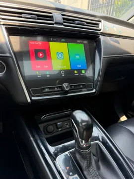 Roewe i5